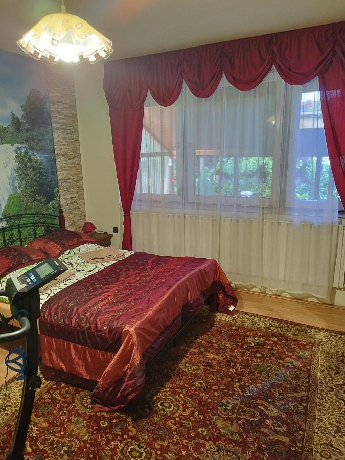 Gabi Vendeghaz Villa Balatonkeresztur Exterior photo